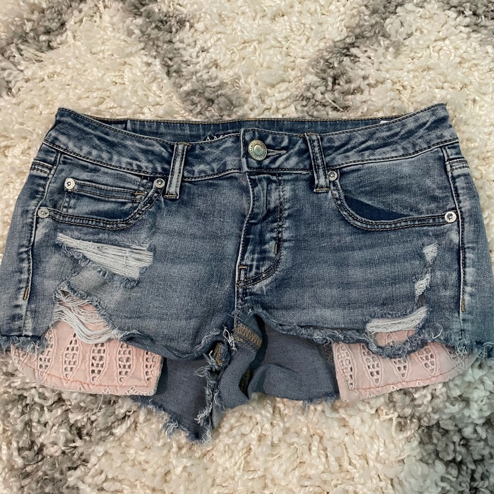 American Eagle women’s shorts